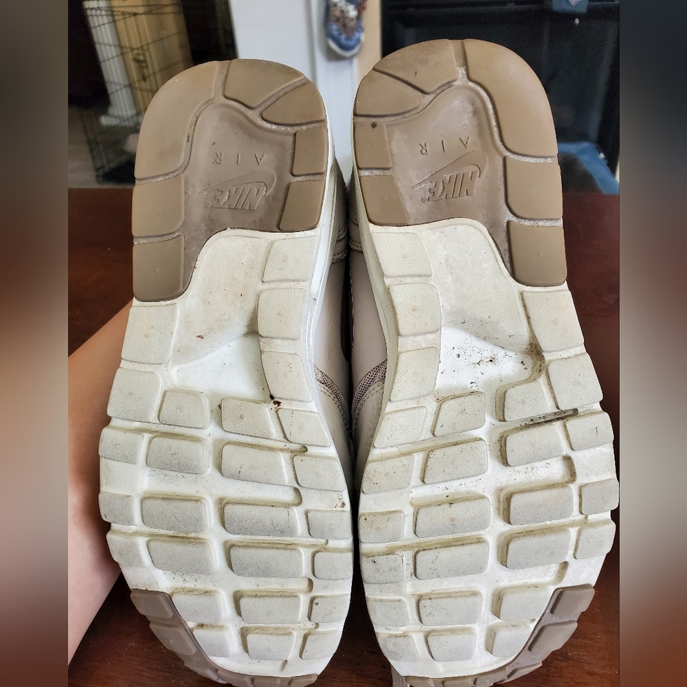 Nike Taupe and White Sneakers - Picture 3 of 16